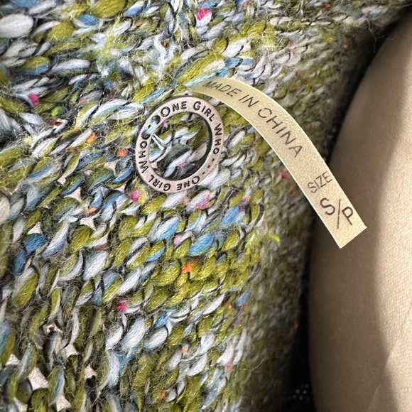 ANTHROPOLOGIE ONE GIRL WHO chunky open cardigan flare sleeves - Picture 6 of 8